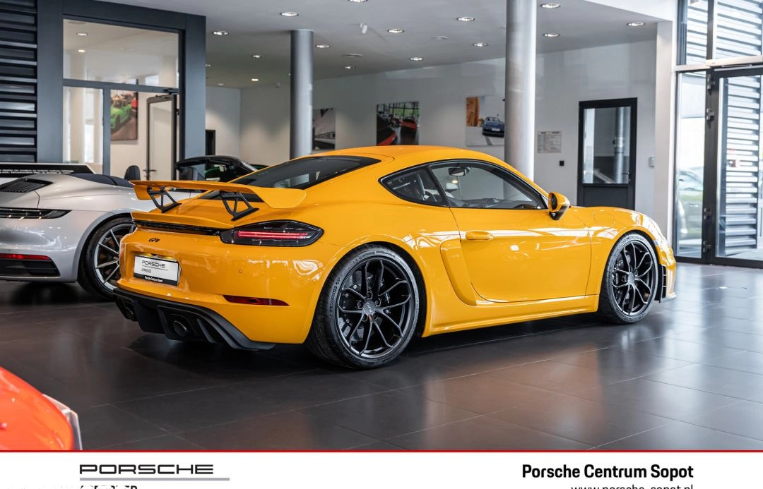 Porsche 718 Cayman cena 697718 przebieg: 10500, rok produkcji 2021 z Lubaczów małe 596